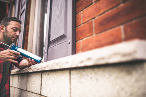 Best Geographic-Specific Insulation Services in Center Line, MI